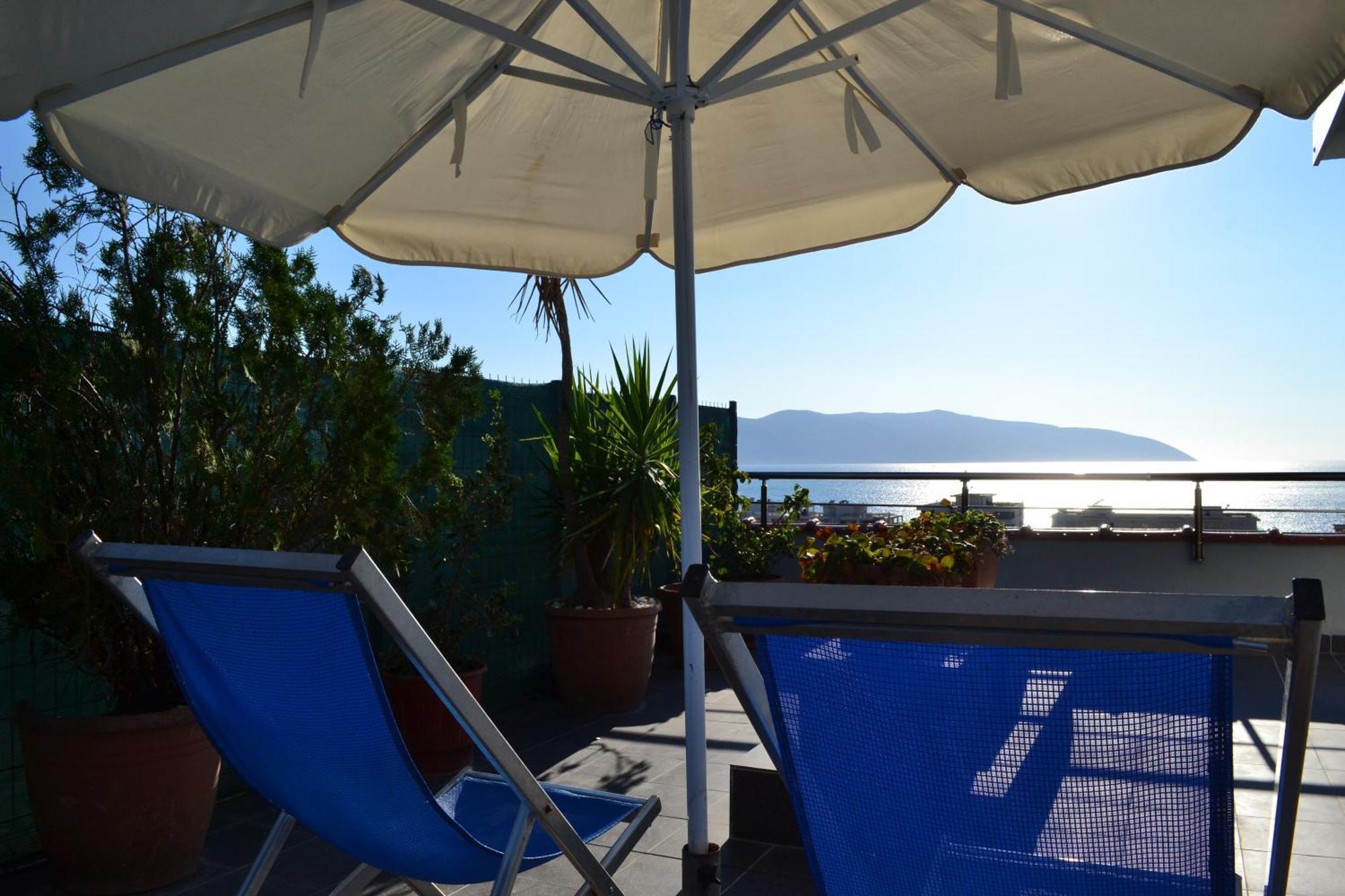 Апартаменти Seaview Penthouse Terrace & Garage Вльора Екстер'єр фото